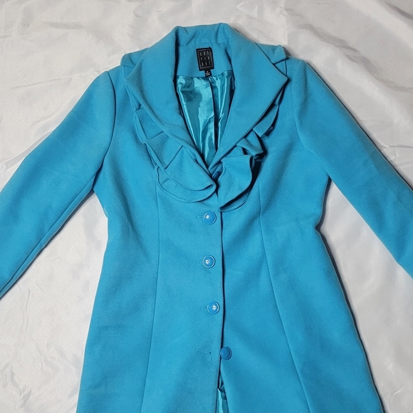 Vintage Due Per Due Tiffany Blue Coat with Removable Ruffle Collar - Picture 5 of 11
